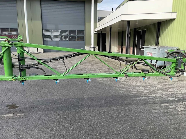 2016 2016 amazone uf 1801 veldspuit met ft 1001 fronttank – 27 m – 2.800 liter – amatron 3 - afbeelding 29 van  39