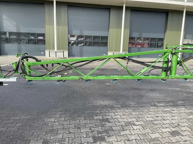 2016 2016 amazone uf 1801 veldspuit met ft 1001 fronttank – 27 m – 2.800 liter – amatron 3 - afbeelding 31 van  39