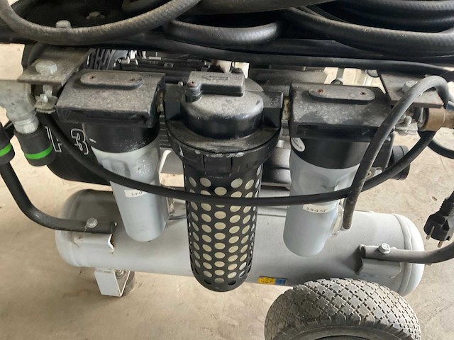 2016 aariac mobiel 340/22h luchtcompressor - afbeelding 3 van  8