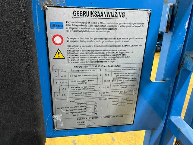 2016 airo x12 en hoogwerker - afbeelding 4 van  12