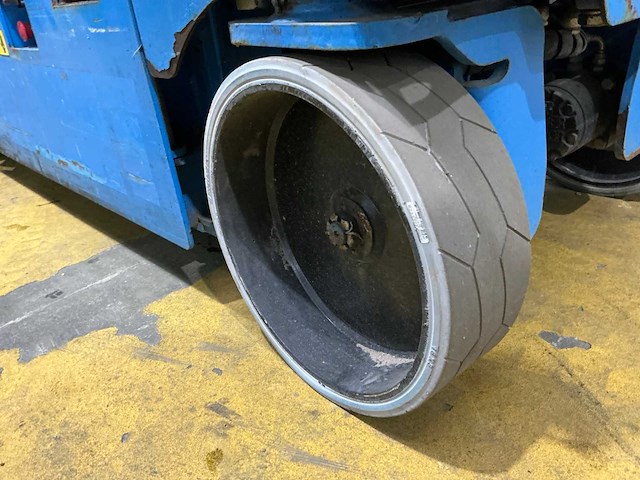 2016 airo x12 en hoogwerker - afbeelding 6 van  12