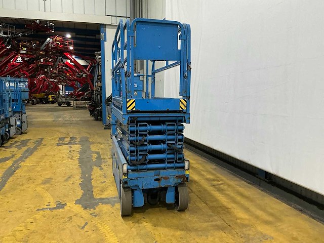 2016 airo x12 en hoogwerker - afbeelding 11 van  12