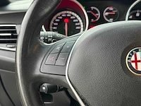 2016 alfa romeo giulietta automaat 1.4 t multiair super personenauto - afbeelding 9 van  20