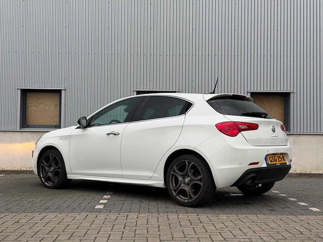 2016 alfa romeo giulietta automaat 1.4 t multiair super personenauto - afbeelding 19 van  20
