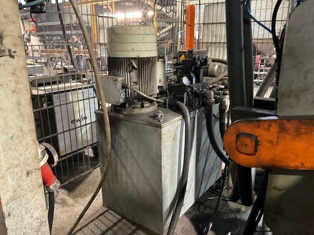 2016 aps europe rp-503 cnc pons- en knip installatie - afbeelding 25 van  41