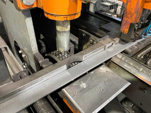 2016 aps europe rp-503 cnc pons- en knip installatie - afbeelding 29 van  41