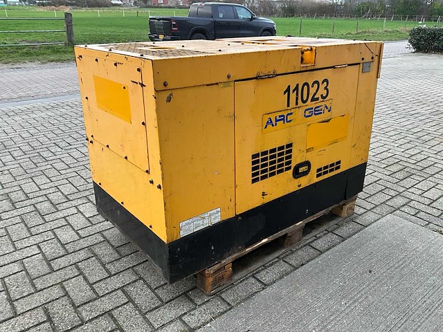 2016 arc gen weldmaker 500ssd lasdiesel - afbeelding 3 van  9