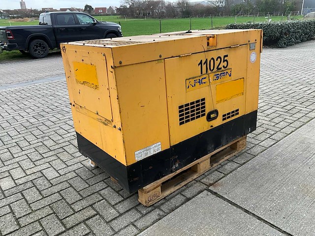2016 arc gen weldmaker 500ssd lasdiesel - afbeelding 3 van  9