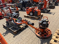 2016 atlas copco bg240 mechanische troffel / betonvlinder / cementvlinder - afbeelding 1 van  9