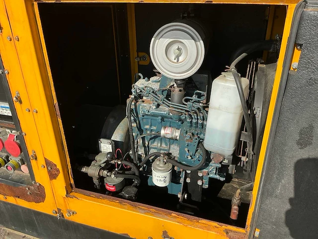 2016 atlas copco eps303tde stroomgenerator - afbeelding 19 van  19