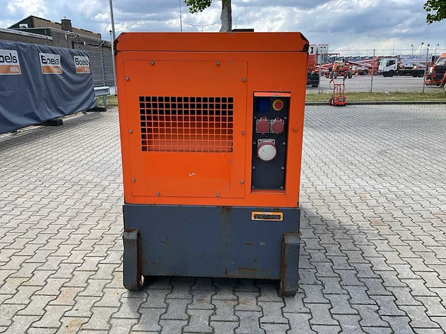 2016 atlas copco / grupos electrogenos europa qas 60 st3 stroom aggregaat - afbeelding 18 van  23