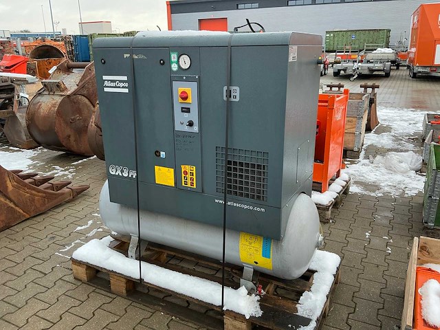 2016 atlas copco gx3ff ep schroefcompressor - afbeelding 1 van  8