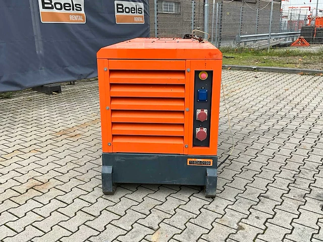 2016 atlas copco qas 20 st 3 stroom aggregaat - afbeelding 13 van  33