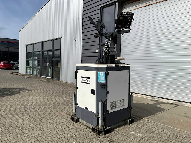 2016 atlas copco qlb 60 lichtmast - afbeelding 7 van  12