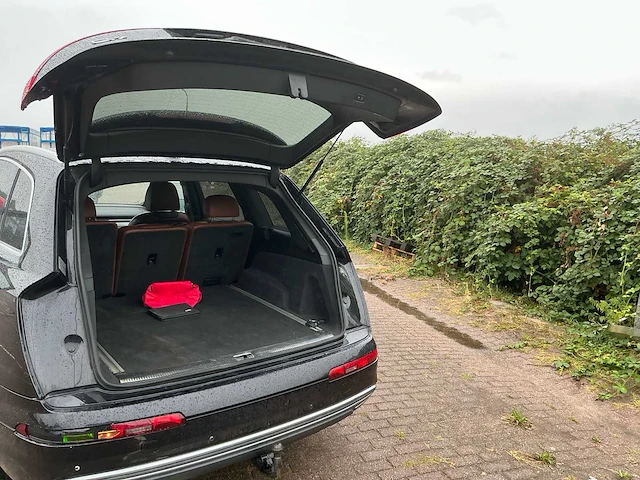 2016 audi q7 3.0 tdi e-tr. q. pr. personenauto - afbeelding 29 van  44