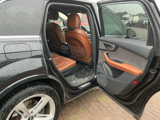 2016 audi q7 3.0 tdi e-tr. q. pr. personenauto - afbeelding 32 van  44