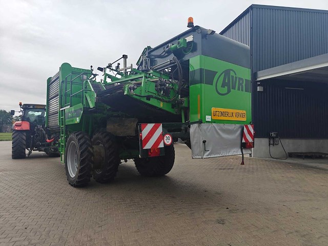 2016 avr spirit 9200 2-rijige bunkerverstekrooier 8 ton - afbeelding 14 van  16