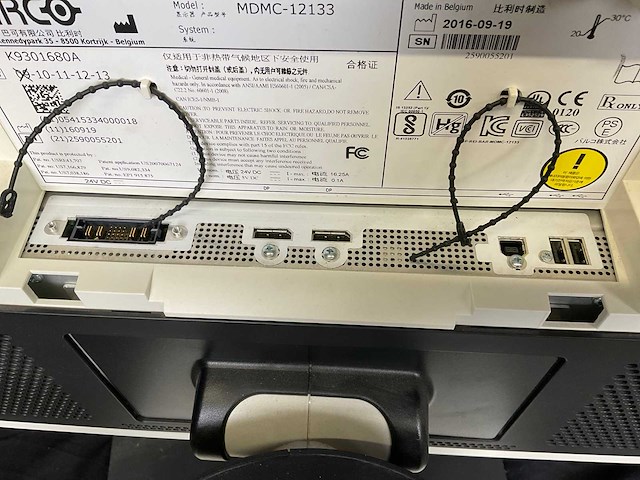 2016 barco mdmc-12133 medische monitor - afbeelding 4 van  6