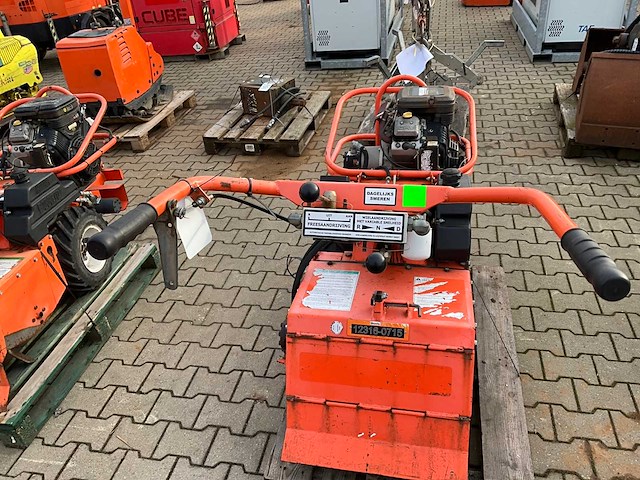 2016 barreto 1620 grondfrees - afbeelding 9 van  16