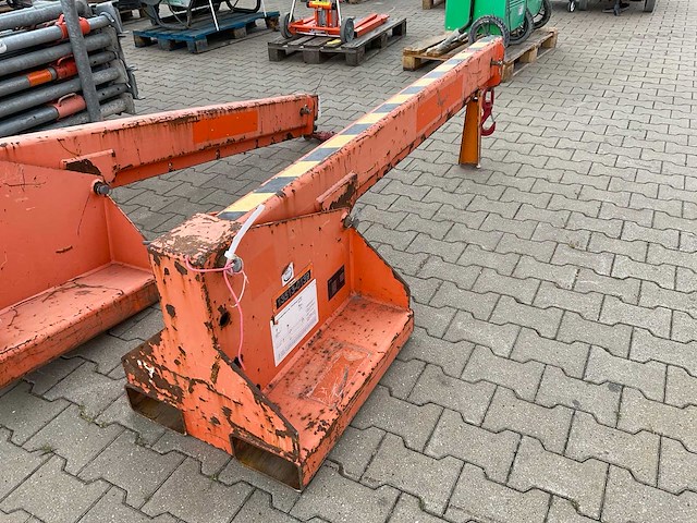 2016 bauer kth 2,5 ‘s’ heftruck hijsjib / hijsarm - afbeelding 2 van  6