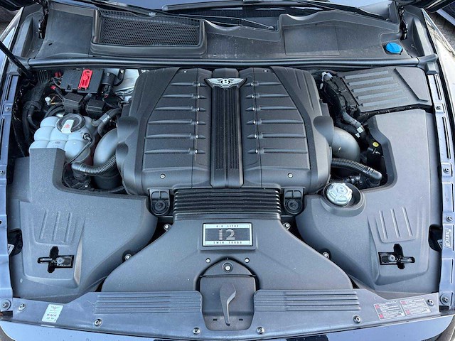 2016 bentley bentayga w12 608pk personenauto - afbeelding 6 van  14