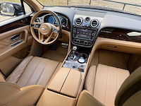 2016 bentley bentayga w12 608pk personenauto - afbeelding 1 van  9