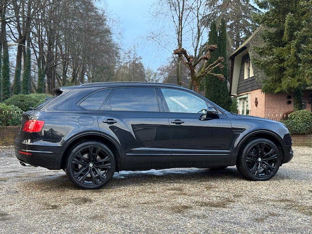 2016 bentley bentayga w12 608pk personenauto - afbeelding 8 van  14