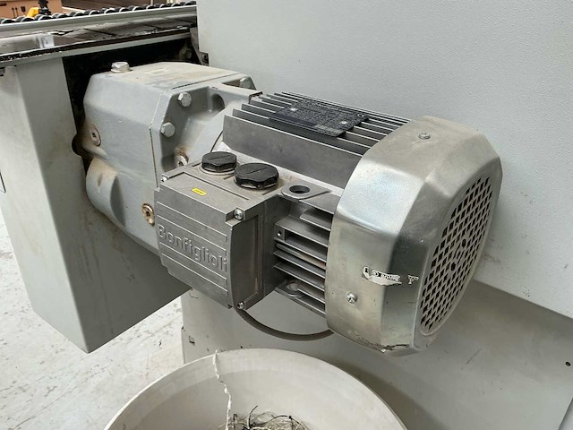 2016 biesse jade 340 halfautomatische kantenaanlijmmachine - afbeelding 3 van  43