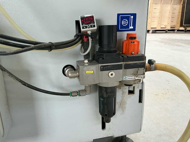 2016 biesse jade 340 halfautomatische kantenaanlijmmachine - afbeelding 9 van  43