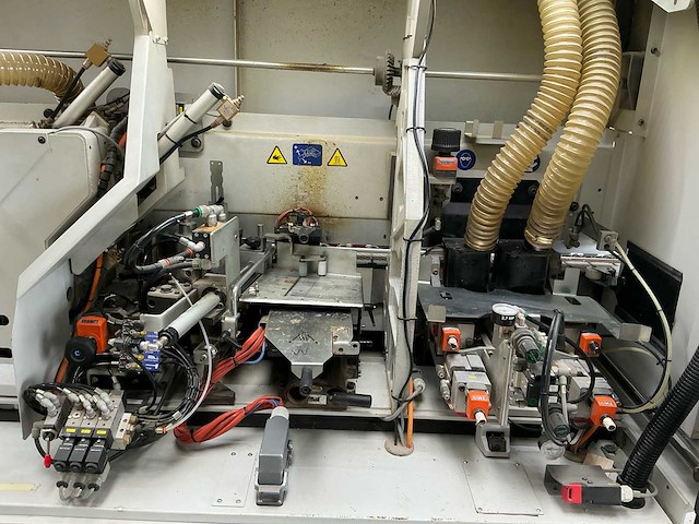 2016 biesse jade 340 halfautomatische kantenaanlijmmachine - afbeelding 34 van  43