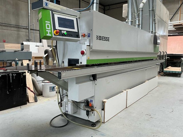2016 biesse jade 340 halfautomatische kantenaanlijmmachine - afbeelding 1 van  15