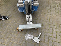2016 blastrac bms-200adb ride-on tapijtstripper - afbeelding 11 van  14