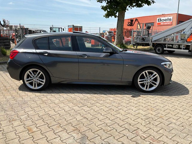 2016 bmw 1-serie 118i cent exe personenauto - afbeelding 34 van  42