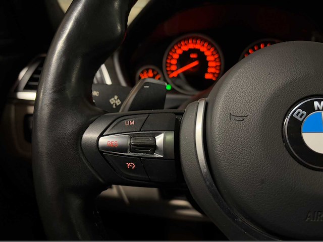 2016 bmw 3-serie 330e m pakket cent.hi.ex. personenauto - afbeelding 8 van  22