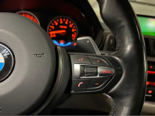 2016 bmw 3-serie 330e m pakket cent.hi.ex. personenauto - afbeelding 9 van  22