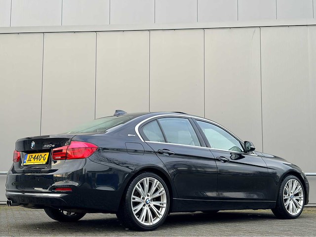2016 bmw 3-serie 330e m pakket cent.hi.ex. personenauto - afbeelding 18 van  22