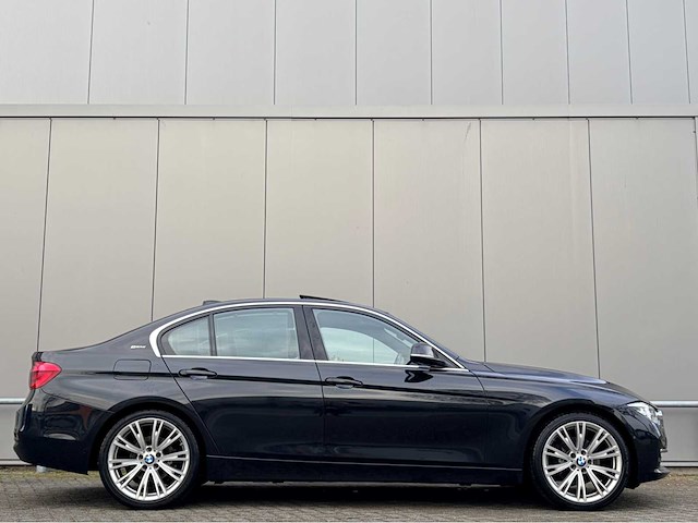 2016 bmw 3-serie 330e m pakket cent.hi.ex. personenauto - afbeelding 17 van  22