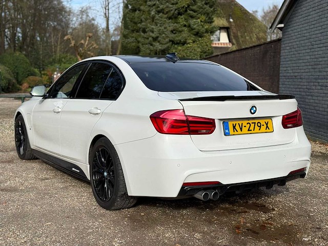 2016 bmw 330 e m-pakket personenauto - afbeelding 9 van  12