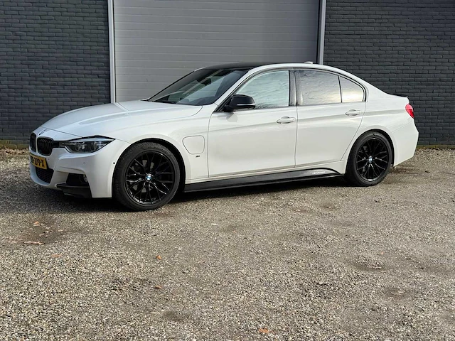 2016 bmw 330 e m-pakket personenauto - afbeelding 5 van  12