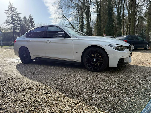 2016 bmw 330 e m-pakket personenauto - afbeelding 6 van  12