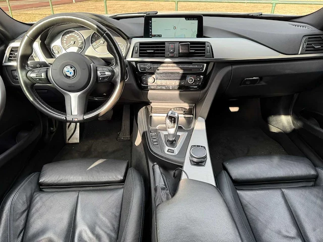 2016 bmw 330 e m-pakket personenauto - afbeelding 12 van  12