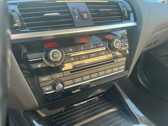 2016 bmw x3 drive 20d personenauto pz-227-t - afbeelding 19 van  63