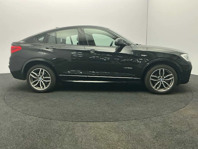 2016 bmw x4 xdrive30d cent hi.ex personenauto - afbeelding 28 van  33