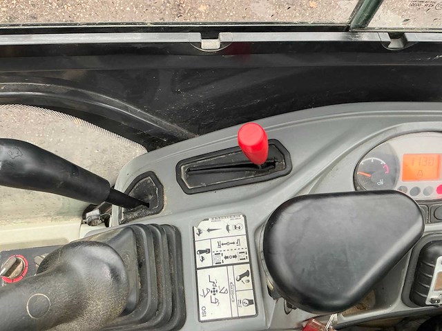 2016 bobcat e19 minigraafmachine - afbeelding 26 van  40