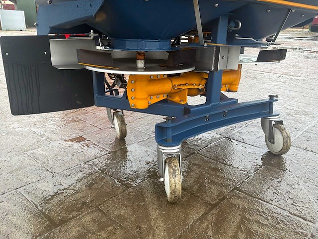 2016 bogballe l1 plus trend kunstmeststrooier - afbeelding 6 van  15