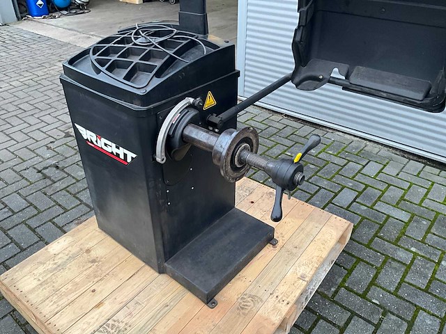 2016 bright be-66 banden balanceer apparaat - afbeelding 4 van  9