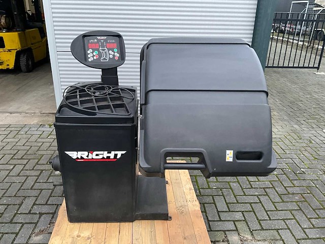 2016 bright be-66 banden balanceer apparaat - afbeelding 6 van  9