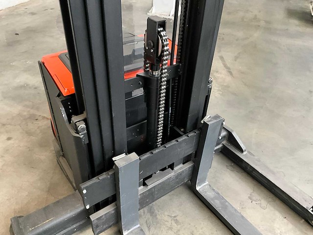 2016 bt staxio swe120s breedspoor stapelaar - afbeelding 12 van  14