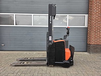 2016 bt swe140l freelift meerijstapelaar - afbeelding 1 van  7