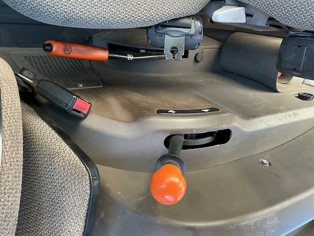 2016 case ih farmall 105u vierwielaangedreven landbouwtractor - afbeelding 7 van  22